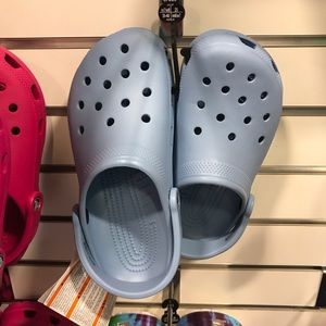 chambray blue crocs